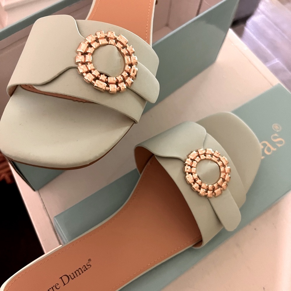 Pierre Dumas Women's Light Green Slide Sandals